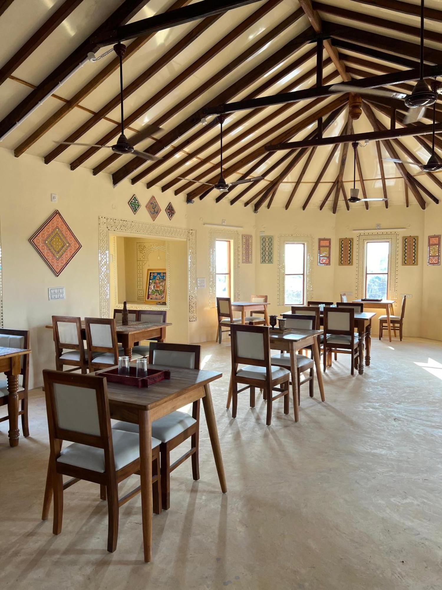 Rann Hellaro Homestay Bhuj Bagian luar foto